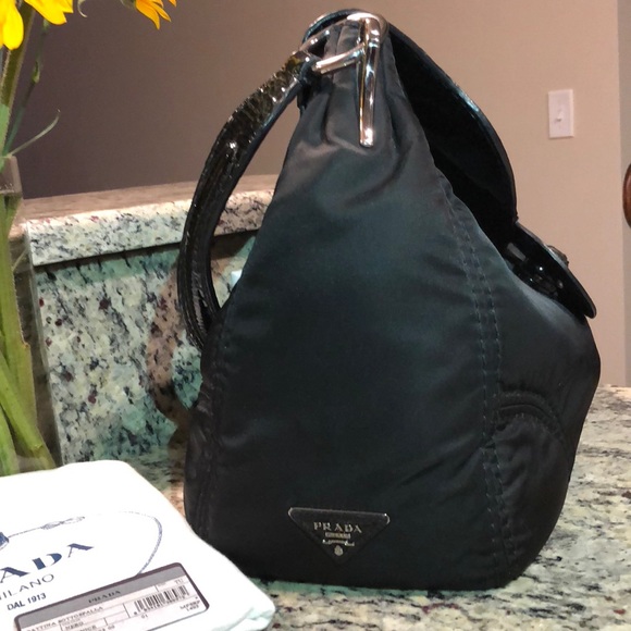 prada pattina sottospalla